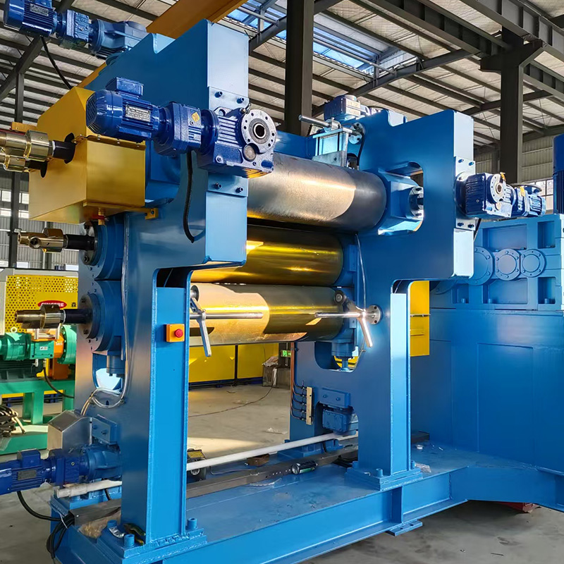 Masina de calandra din cauciuc cu 4 role