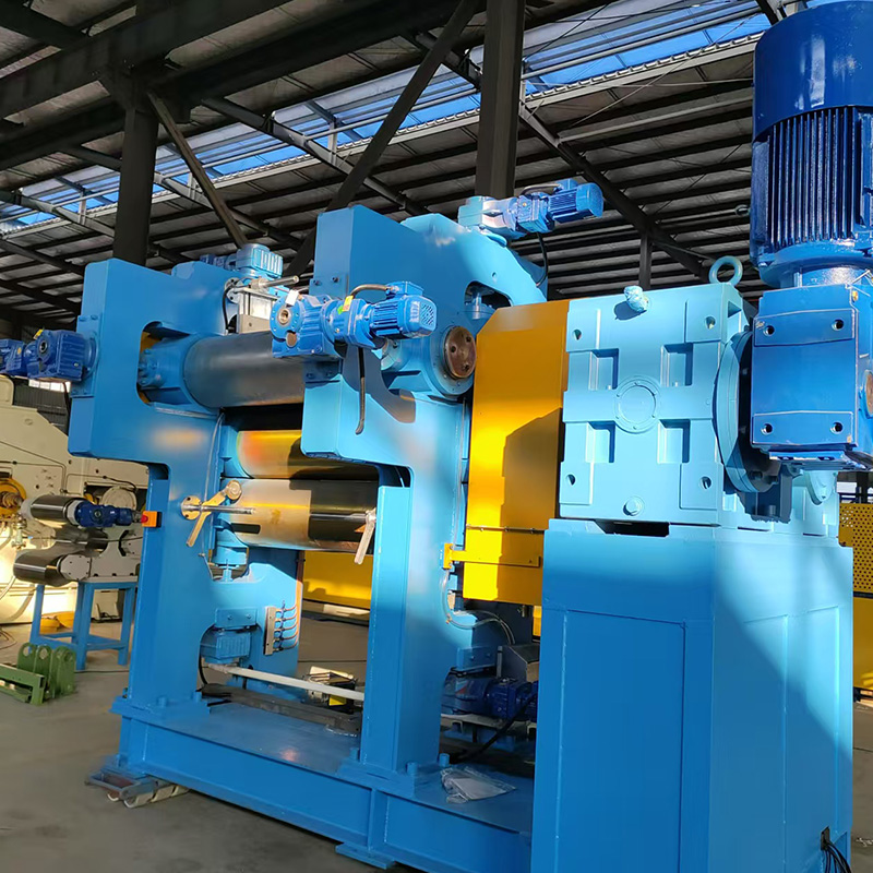 Masina de calandra din cauciuc cu 4 role