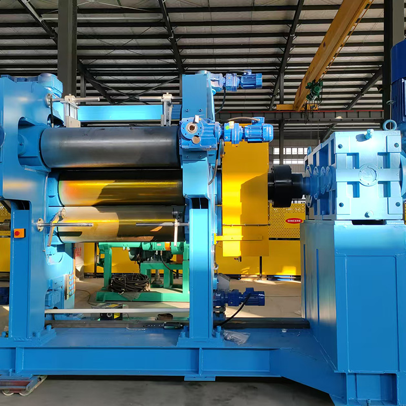 Masina de calandra din cauciuc cu 4 role