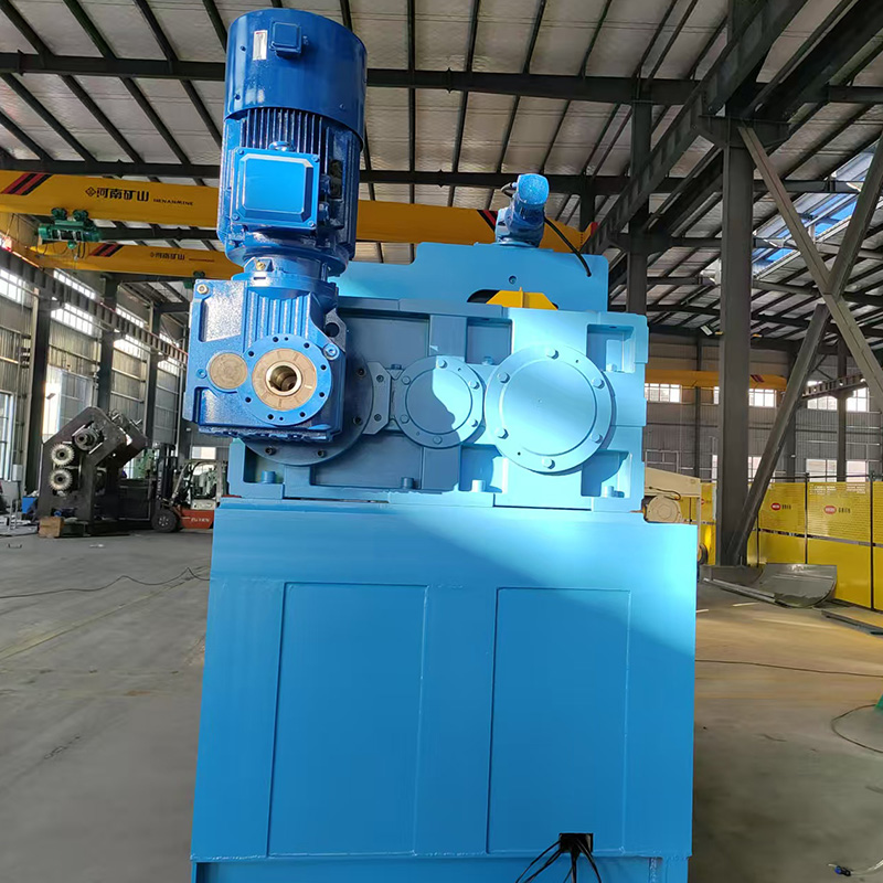 Masina de calandra din cauciuc cu 4 role