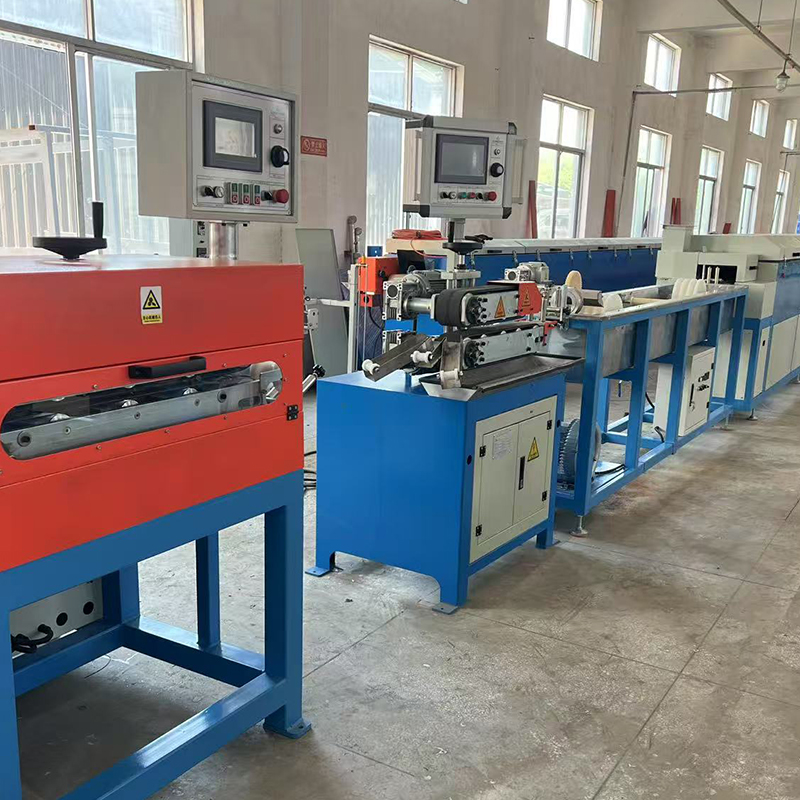 Linie de întărire cu aer cald la cuptor cu microunde